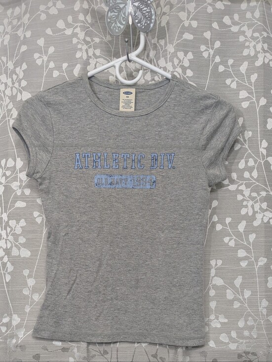 Old Navy Tops - Old Navy Women's Short Sleeved Baby Tee, Women's XSmall